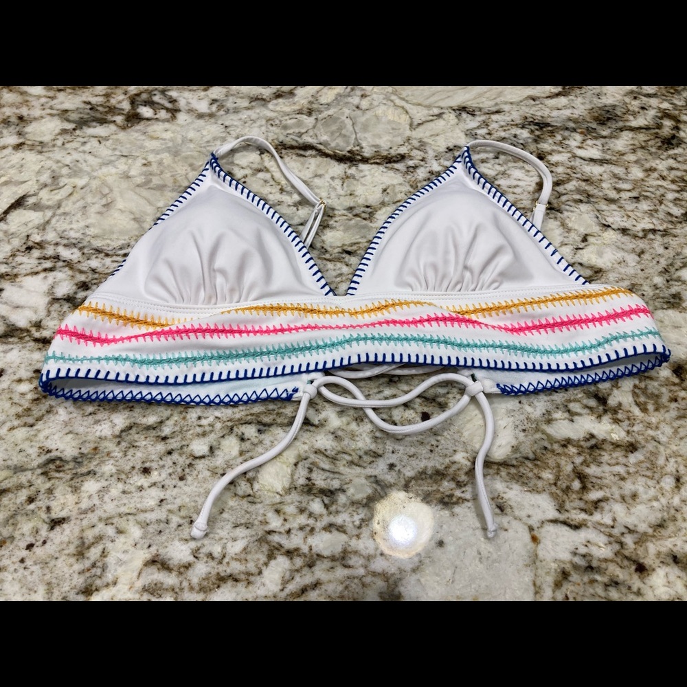 Embroidered Bikini Top with Lace Up Closure🍍